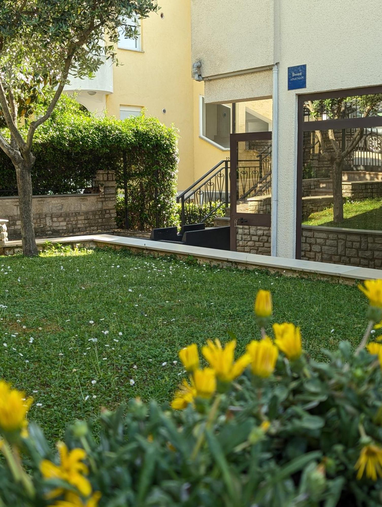 פורץ Apartments Glam מראה חיצוני תמונה