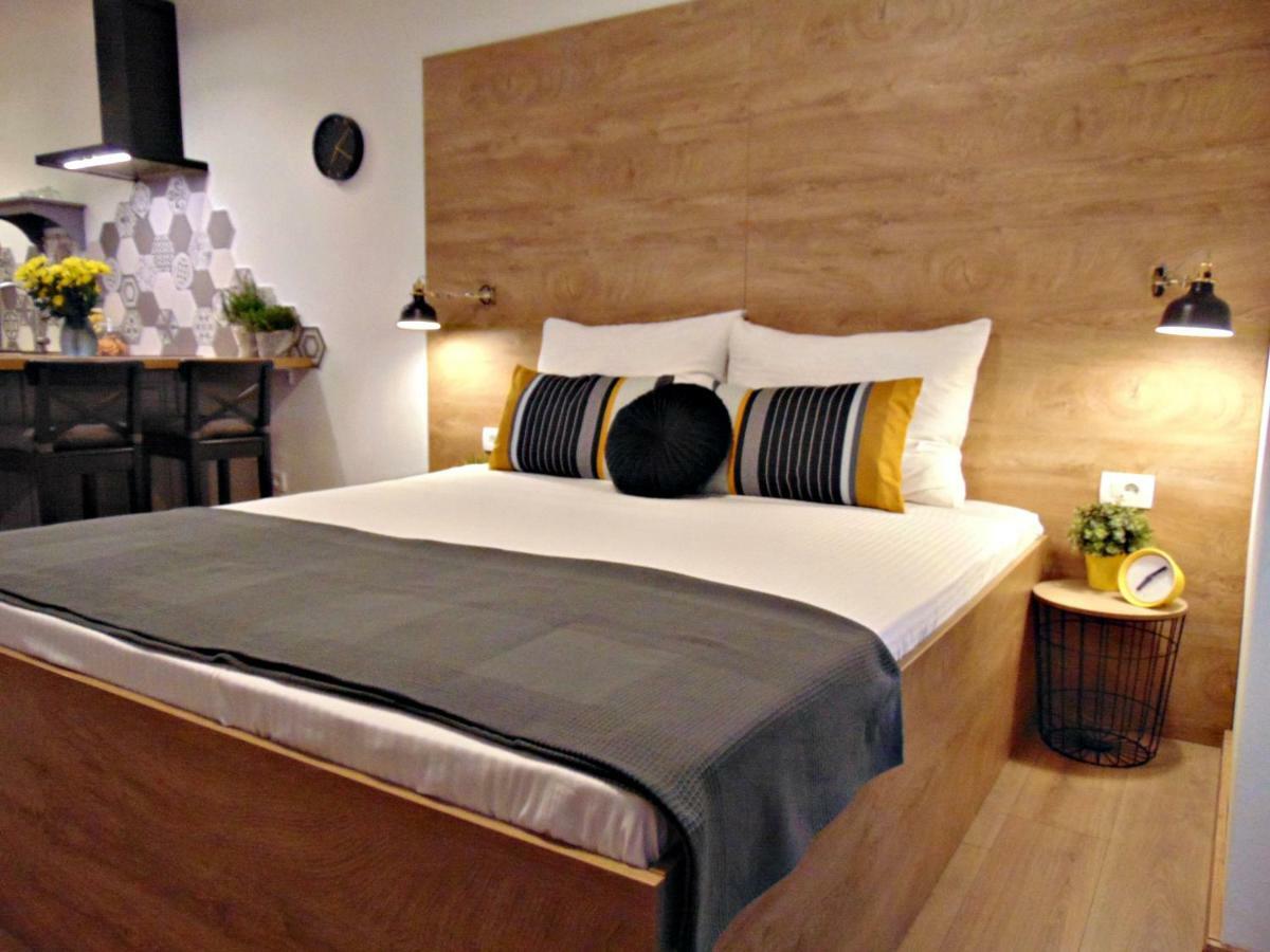 פורץ Apartments Glam מראה חיצוני תמונה