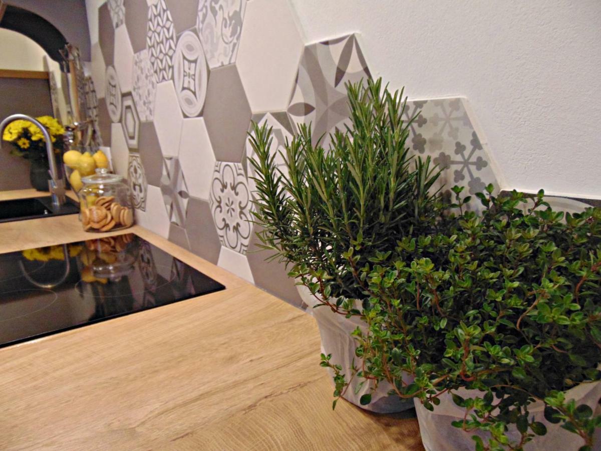 פורץ Apartments Glam מראה חיצוני תמונה